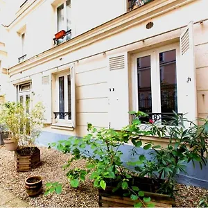 I Love Montmartre Eugene Suee - 2 ! Appartement